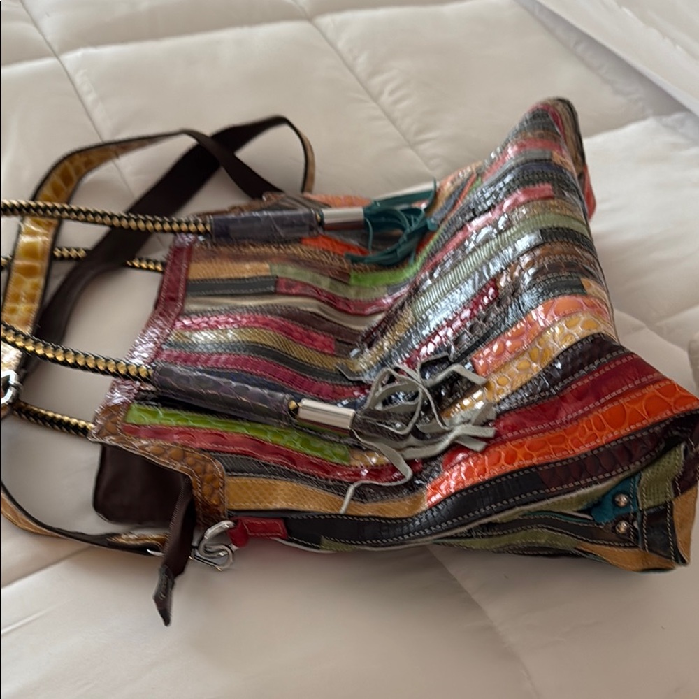 Multicolored leather Bag with Vibrant Stripes of croc-embossed leather